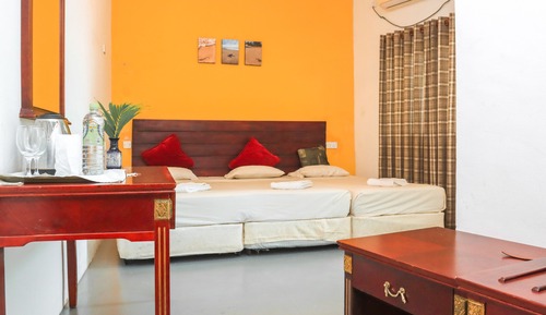 Triple Room