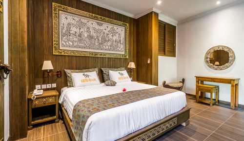 Honeymoon Suite