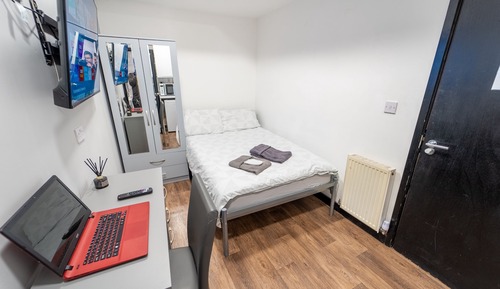 Standard Studio, Ensuite (Studio 2)