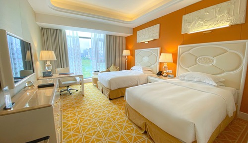 Superior Twin Room, City View