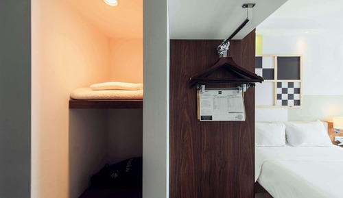 Superior Room, 1 King Bed