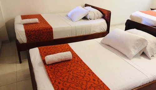 Economy Twin Room