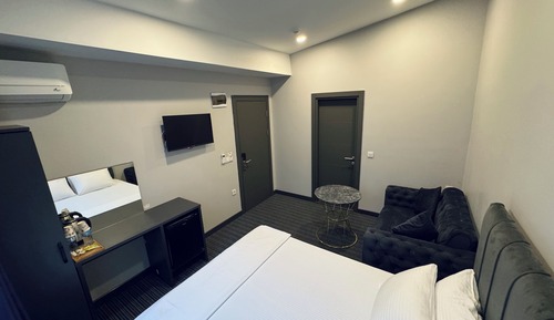 Economy Studio