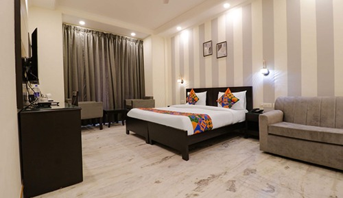 Premium Room