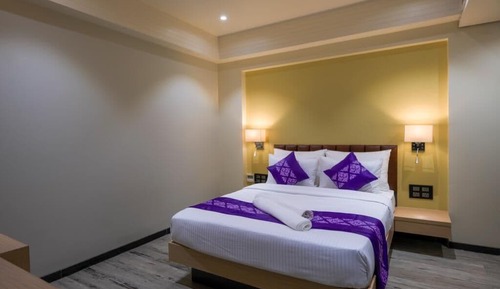 Deluxe Double or Twin Room