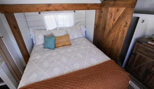 Luxury Mobile Home, Ensuite