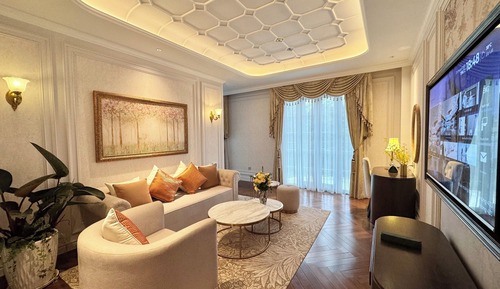 Premier Suite