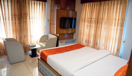 Deluxe Single Room