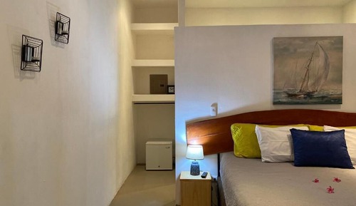 Deluxe Room, Pool View