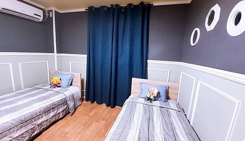 Basic Shared Dormitory, Men only