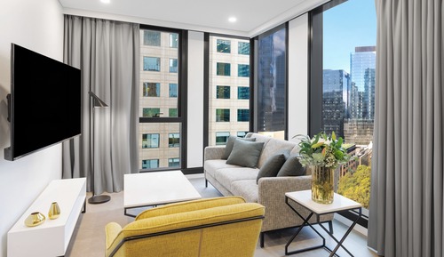 1 Bedroom Suite