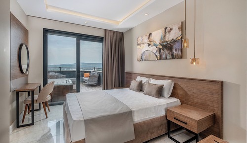 Luxury Room