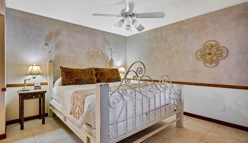 Villa, Multiple Bedrooms