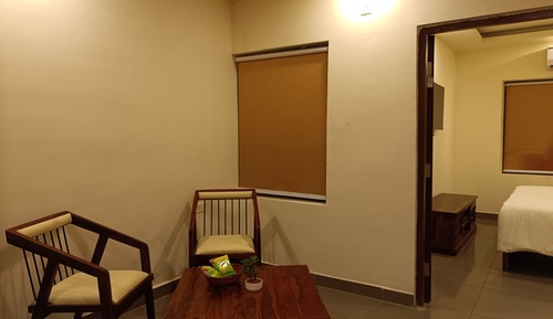 Premium Suite