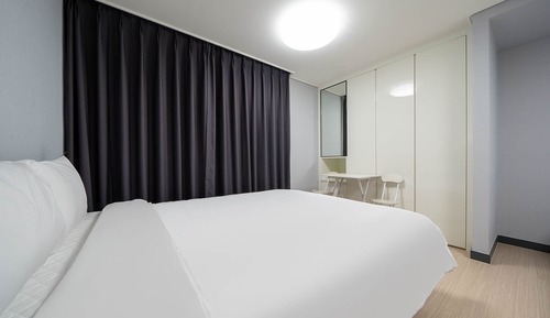Family Twin Room