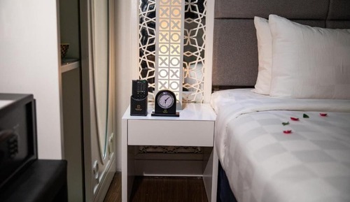 Classic Double Room, City View
