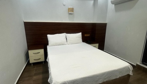 Business Room