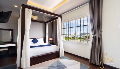 Honeymoon Double Room, 1 Queen Bed, Non Smoking, Refrigerator