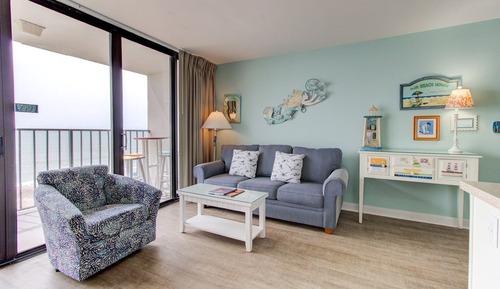 Condo, 2 Bedrooms