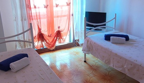 Shared Dormitory, 1 Bedroom, Smoking, Balcony
