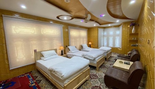 Deluxe Triple Room