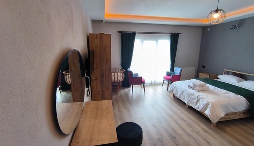 Luxury Room, 1 Bedroom, Mountain View