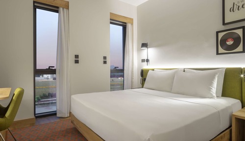 Room, 1 King Bed, Non Smoking