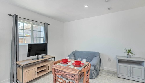 Apartment (0 Bedroom)