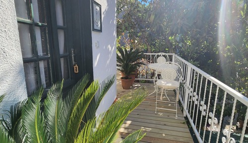 Standart Oda Balkonlu - Bahçe Manzarali (Aloni)