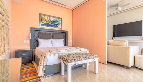 1 Bedroom Suite Deluxe