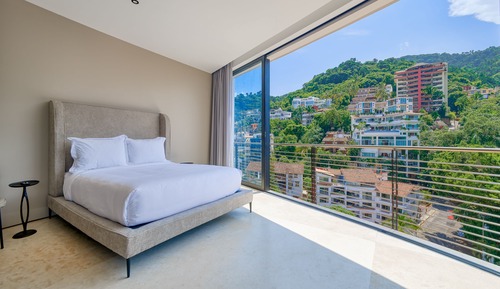 1 Bedroom Suite Deluxe