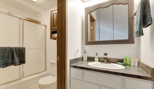 Apartment (2 Bedrooms)