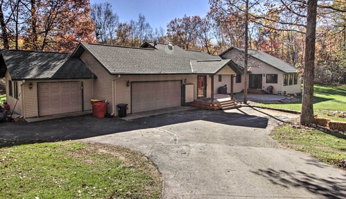 House (4 Bedrooms)