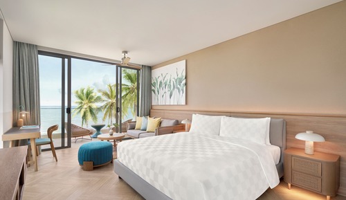2 Bedroom Oceanfront Pool Villa