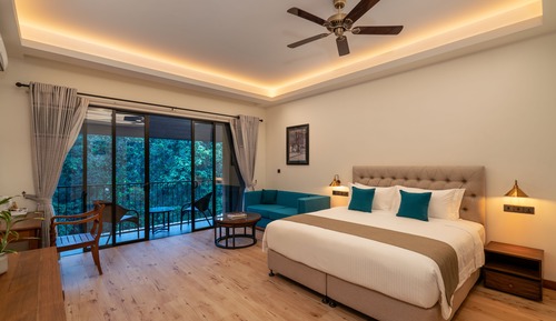 Superior Triple Room