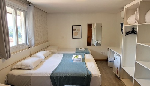 Deluxe Quadruple Room