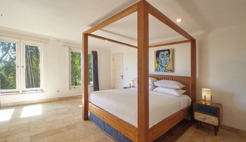 Signature Villa
