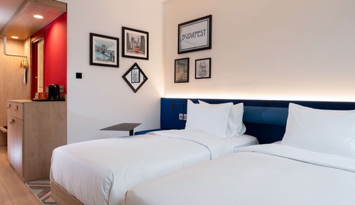 Family Room, Multiple Beds, Connecting Rooms