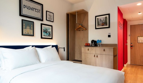 Standard Room, 1 King Bed (Super)