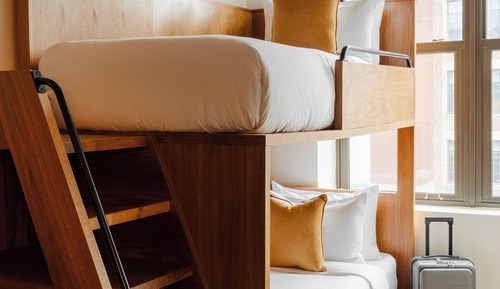 Deluxe Quadruple Room