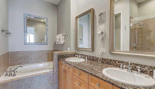 Apartment (2 Bedrooms)