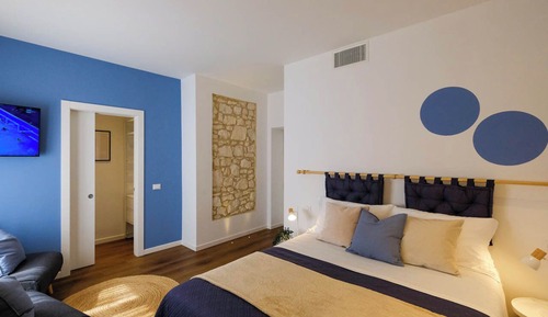Family Room, Non Smoking, Private Bathroom