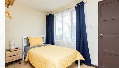 Economy Single Room