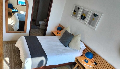 Double Room (5)