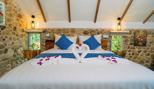 Deluxe Bungalow, 1 King Bed