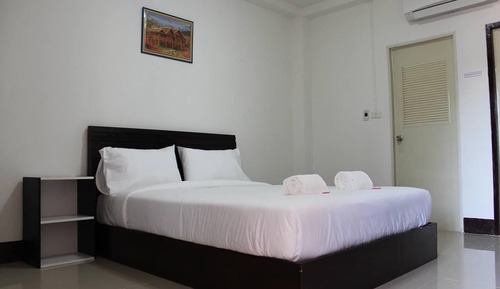 Basic Apartment, 1 Queen Bed