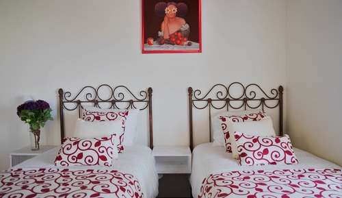 Deluxe Condo, 2 Bedrooms