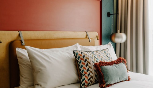 Deluxe Room, 1 Queen Bed with Sofa bed