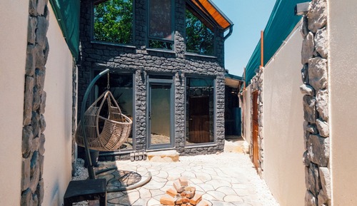 Economy Villa