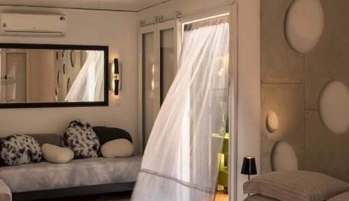 Superior Suite, Pool View